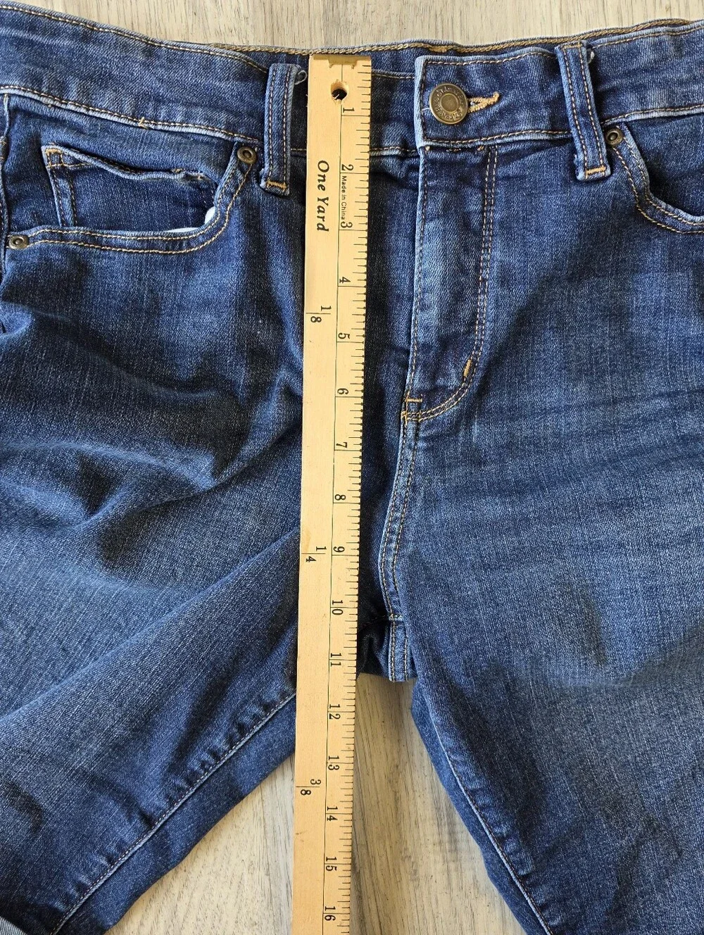 St. John’s Bay Women’s Bermuda Denim Shorts Size 10 Cuffed